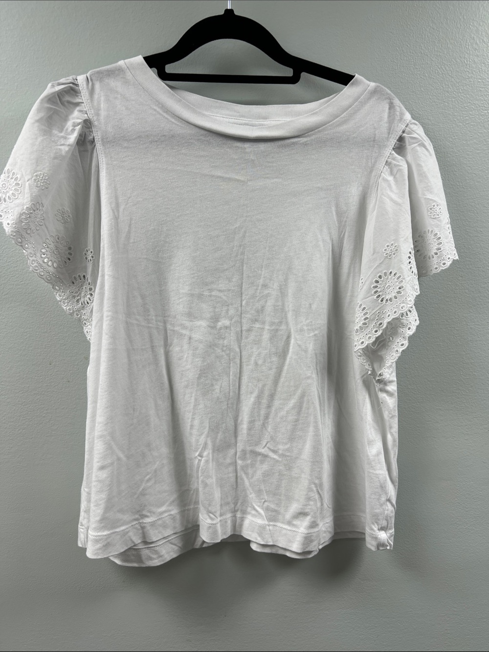 Old Navy White Eyelet Flutter Sleeve Top